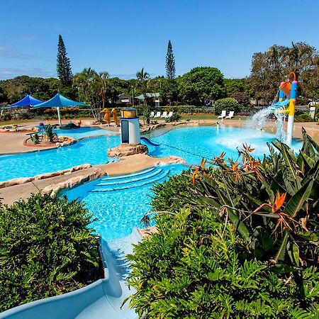 Big4 Park Beach Holiday Park Coffs Harbour Buitenkant foto