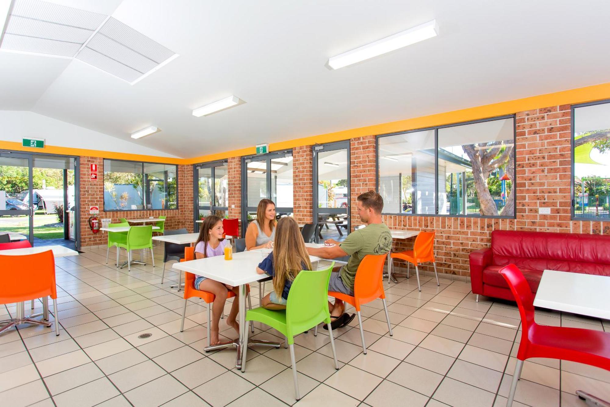 Big4 Park Beach Holiday Park Coffs Harbour Buitenkant foto