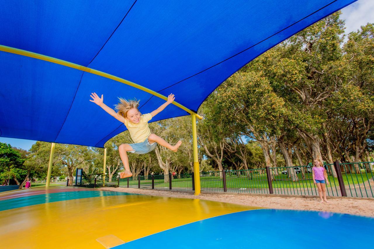Big4 Park Beach Holiday Park Coffs Harbour Buitenkant foto
